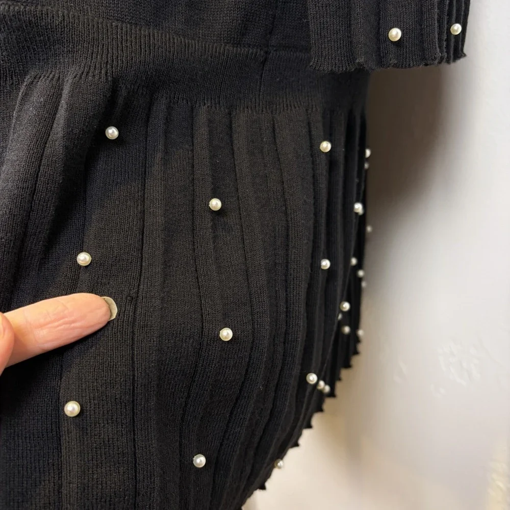 Chicos Woman's Cardigan Sweater Size 2 Large Black Whimsygoth Dark‎ Romantic